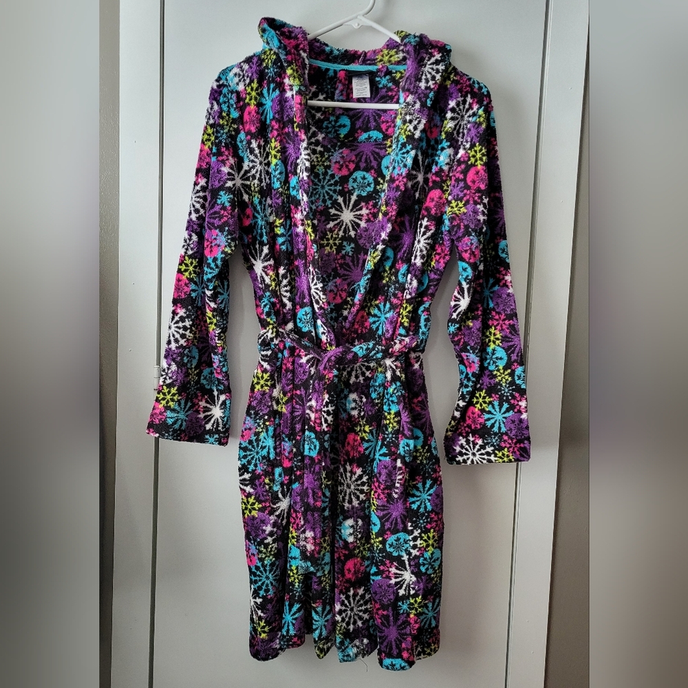 Joe Boxer hooded snowflake robe